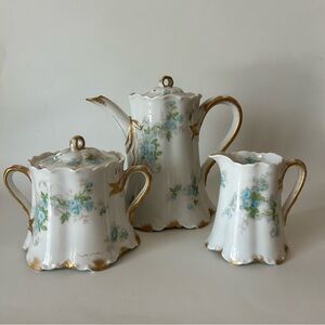 ❌❌❌Haviland Limoges teapot, sugar bowl, and creamer set